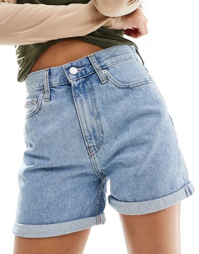 Short mom en jean - moyen délavé - Calvin Klein Jeans - Modalova
