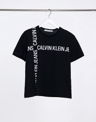 T-shirt à logo grille - Calvin Klein Jeans - Modalova