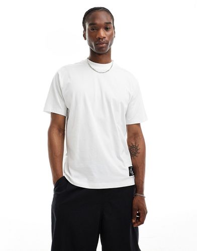 T-shirt oversize avec écusson - Calvin Klein Jeans - Modalova