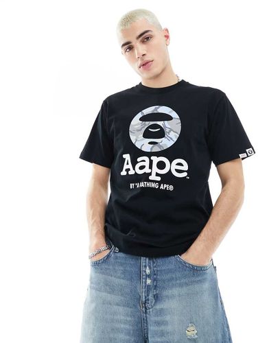 Aape By A Bathing Ape - T-shirt coupe classique à manches courtes avec imprimé graphique sur le devant - Aape By A Bathing Ape® - Modalova