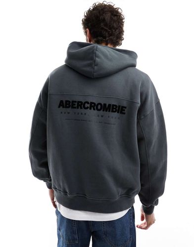 Sweat à capuche oversize avec logo floqué au dos - Anthracite - Abercrombie & Fitch - Modalova