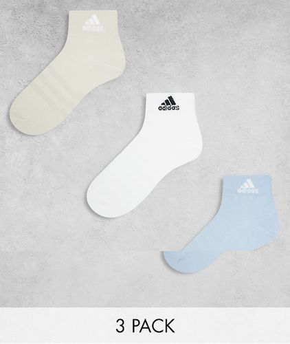 Adidas - Lot de 3 paires de chaussettes - Blanc, bleu et taupe - Adidas Performance - Modalova