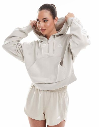 Essentials - Sweat à capuche en tissu-éponge avec col zippé et 3 bandes - Adidas Performance - Modalova