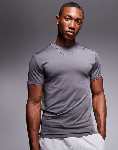 Icon - T-shirt de sport moulant à séchage rapide - acier - Asos 4505 - Modalova