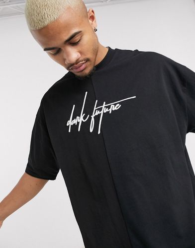 ASOS - Dark Future - T-shirt oversize en nylon fendu avec logo Dark Future brodé - ASOS DESIGN - Modalova