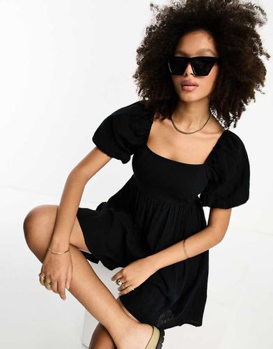 Combishort smocké à manches bouffantes - Noir - Asos Design - Modalova