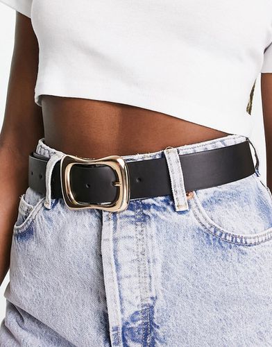 Ceinture avec boucle ondulée - Noir - Asos Design - Modalova