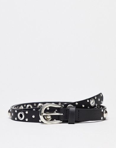 Ceinture boyfriend fine à clous et boucle carrée - Asos Design - Modalova