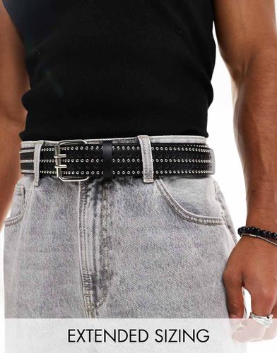 Ceinture en similicuir avec clous et boucle - Asos Design - Modalova