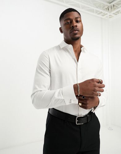 Chemise ajustée en sergé de qualité supérieure facile à repasser avec col italien et doubles manchettes - Asos Design - Modalova