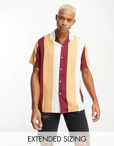 Chemise décontractée style rétro avec rayures et col à revers - Bordeaux - Asos Design - Modalova