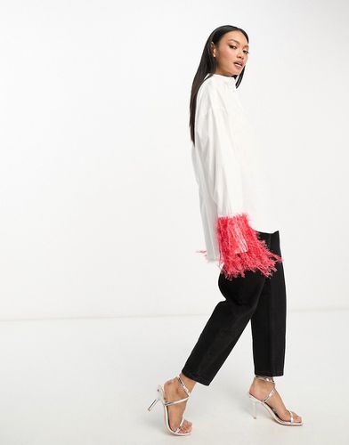Chemise en coton à poignets en fausses plumes rouges - Asos Design - Modalova