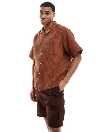 Chemise oversize à rayures avec col à revers - Marron - Asos Design - Modalova