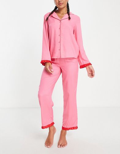 Chemisier de pyjama à assortir en modal avec volants contrastants - et rouge - Asos Design - Modalova