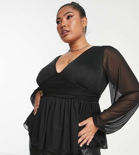 ASOS DESIGN Curve - Exclusivité - Top plongeant à manches évasées en tulle et ourlet à basque - Asos Curve - Modalova