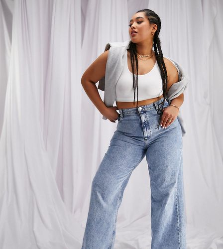 ASOS DESIGN Curve - Jean dad taille haute décontracté - Délavage clair - Asos Curve - Modalova