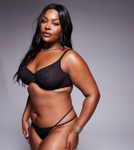 ASOS DESIGN Curve - Lennox - String tanga en tulle avec bordures en satin - Asos Curve - Modalova