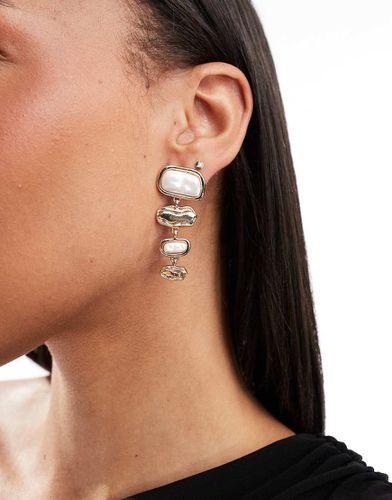 Boucles d'oreilles à détail perle fantaisie effet fondu - Asos Design - Modalova