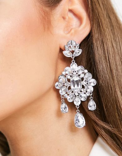 Boucles d'oreilles avec pendants ornés de cristaux incrustés - Asos Design - Modalova