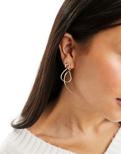 Boucles d'oreilles dépareillées à pendant abstrait - Asos Design - Modalova