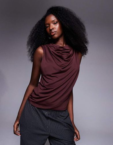 Dbardeur prs du corps  col bnitier drap  l'avant - Framboise - Asos Design - Modalova