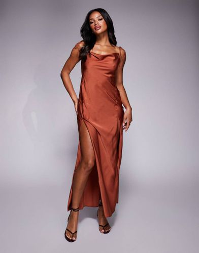 Jupe longue fendue en satin  bretelles noues - Asos Design - Modalova