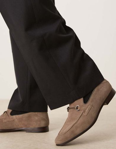 Mocassins en daim avec mors - Taupe - Asos Design - Modalova