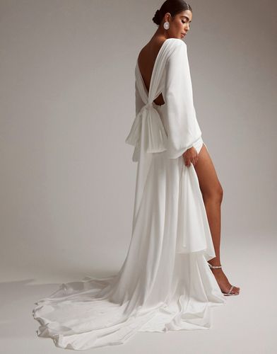 Mary - Robe de mariée en satin avec naud drapé au dos et manches ballon - Asos Design - Modalova