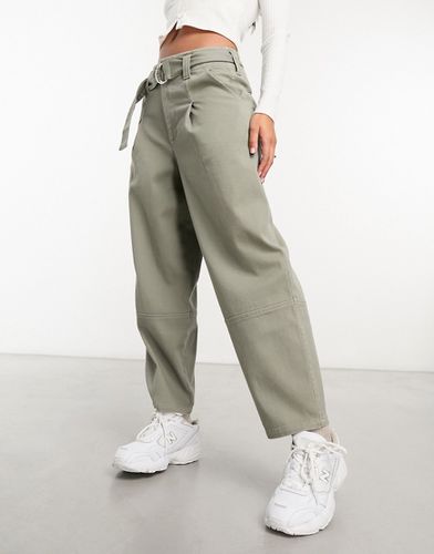 Pantalon à taille haute avec ceinture - Olive - Asos Design - Modalova