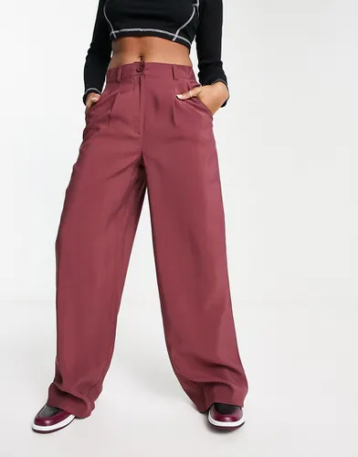 Pantalon dad drapé - Baie - Asos Design - Modalova