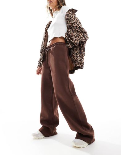 Pantalon de jogging brossé sur l'envers - chocolat - Asos Design - Modalova