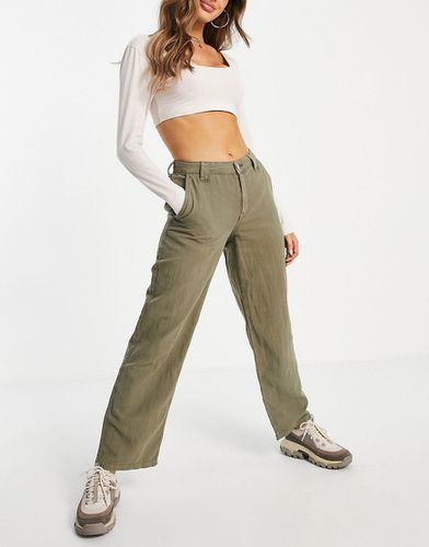 Pantalon décontracté en lin à taille basse - Kaki délavé - Asos Design - Modalova