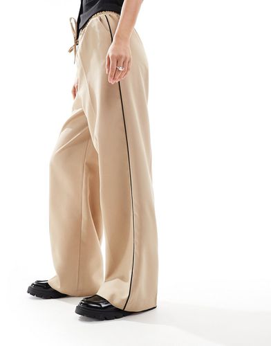 Pantalon habillé à enfiler avec liseré - Sable - Asos Design - Modalova