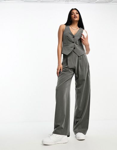 Pantalon large à pinces - rayé - Asos Design - Modalova