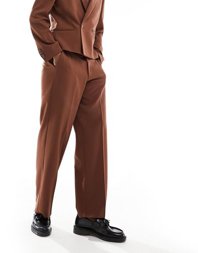 Pantalons de costume ample - Marron - Asos Design - Modalova