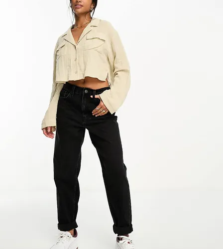 ASOS DESIGN Petite - Jean mom décontracté à taille haute - Asos Petite - Modalova