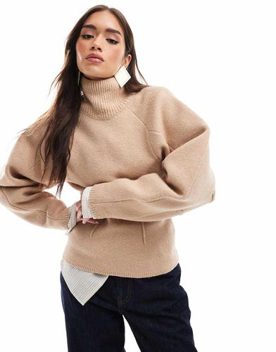 Pull à manches structurées et col cheminée - Fauve - Asos Design - Modalova