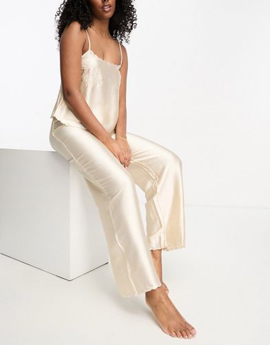 Pyjama brodé en satin de qualité supérieure avec caraco et pantalon - Crème - Asos Design - Modalova