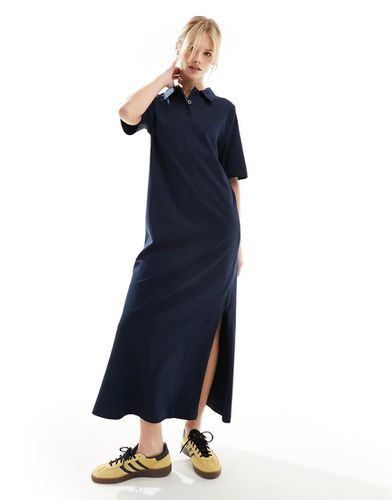 Robe t-shirt longueur mollet à col et patte de boutonnage - Asos Design - Modalova