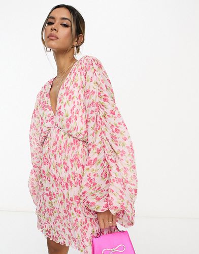 Robe trapèze courte à imprimé fleuri avec plis serrés et manches chauve-souris - Rose - Asos Design - Modalova