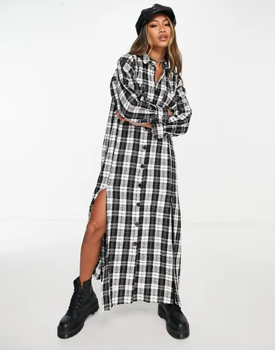 Robe chemise longue en bouclé à carreaux - Noir et blanc - Asos Design - Modalova