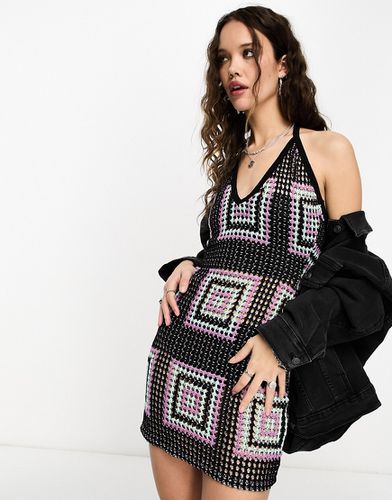 Robe courte dos nu en maille au crochet - et lilas - Asos Design - Modalova