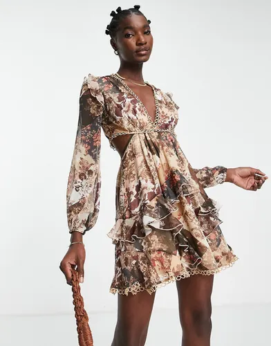 Robe courte manches longues à imprimé patchwork fleuri et bordures ornées de cercles - Asos Design - Modalova