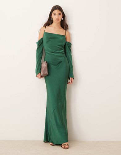 Robe longue à col bénitier et épaules nues en satin - forêt - Asos Design - Modalova