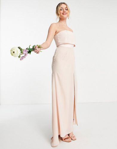 Robe longue bandeau de demoiselle d'honneur superposée avec jupe portefeuille plissée - Asos Design - Modalova