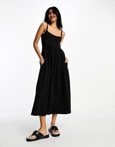 Robe mi-longue à bretelles fines en maille et broderie anglaise - Asos Design - Modalova