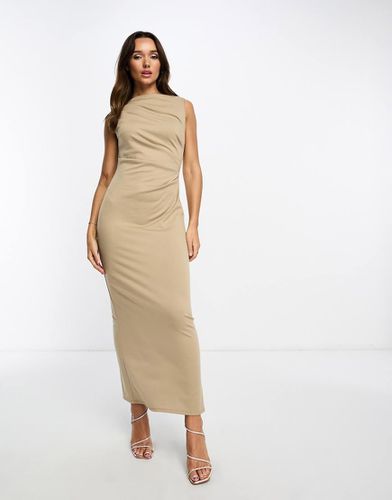 Robe mi-longue en maille point de Rome avec encolure bateau et froncée sur le côté - Camel - Asos Design - Modalova