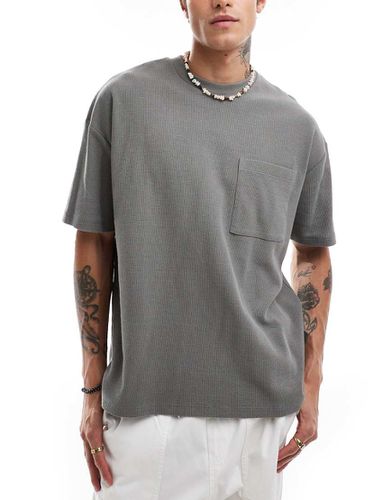 T-shirt texturé oversize avec poche sur le devant - Anthracite - Asos Design - Modalova