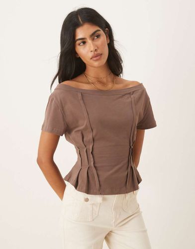 T-shirt  paules dnudes et taille cintre - Chocolat - Asos Design - Modalova