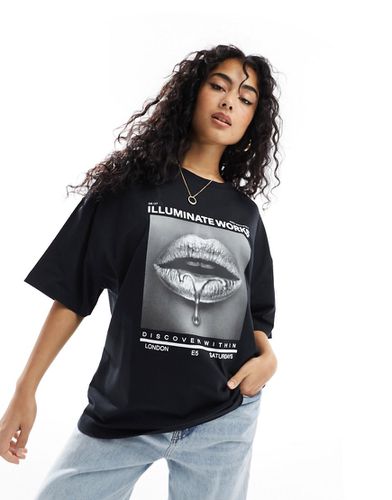 T-shirt coupe boyfriend à imprimé lèvres - /argenté - Asos Design - Modalova